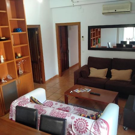 ולנסיה Main Central Station Apartment מראה חיצוני תמונה