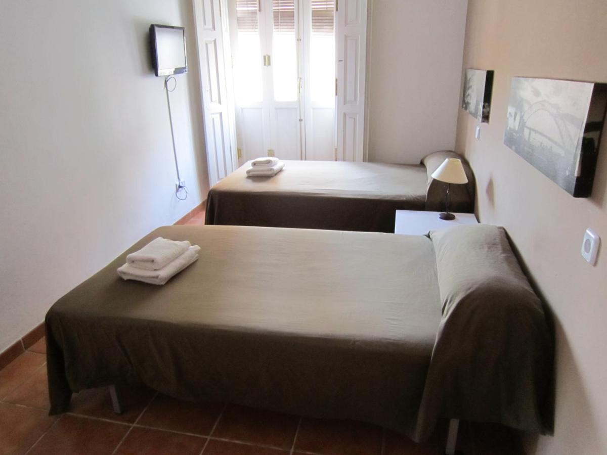 ולנסיה Main Central Station Apartment מראה חיצוני תמונה